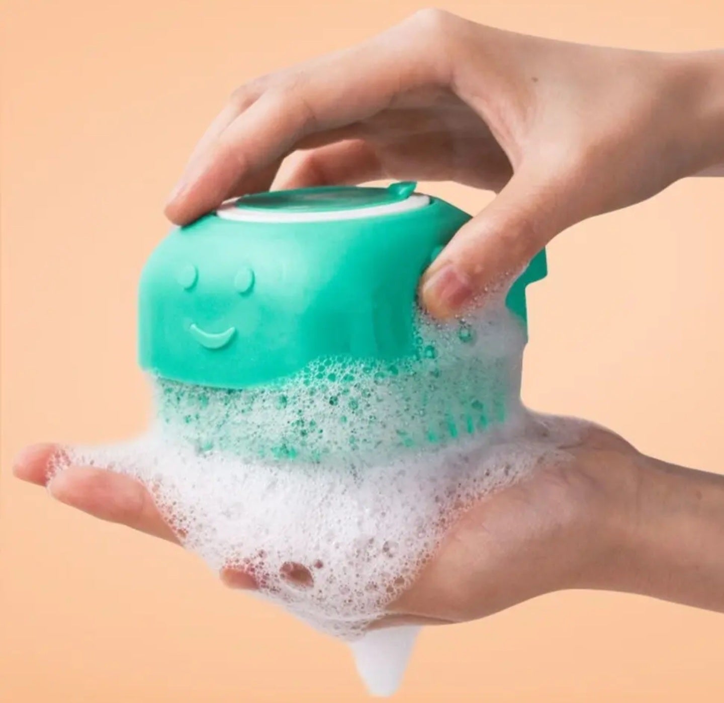 Foaming Silicone Dog Grooming Brush – Eco-Friendly Bath & Massage Tool